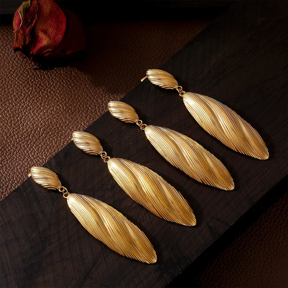 Wholesale Women's Minimalist Geometric Ferris Wheel Long Drop Stainless Steel 18K Gold Pvd Plated Earrings