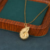 Wholesale Women's Minimalist Geometric 18K Gold Plated Stainless Steel Conch Shell Pendant Necklace With Cross Chain