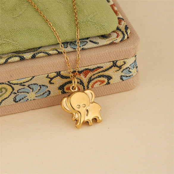 Wholesale Women's Minimalist Geometric 18K Gold Plated Stainless Steel Elephant Pendant Cross Chain Necklace