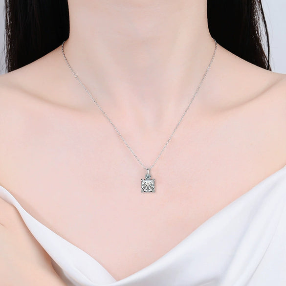 Wholesale Women's Minimalist Geometric Moissanite S925 Silver Square Pendant Cross Chain Necklace