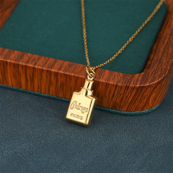 Wholesale Women's Minimalist Geometric Stainless Steel 18K Gold Plated Perfume Bottle Pendant Necklace With Cross Chain