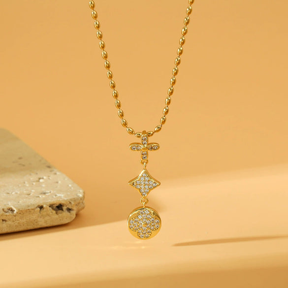 Wholesale Women's Minimalist Geometric Stainless Steel Microembedded Clavicle Necklace With Mixed Gemstone Setting And Rice Bead Chain And Electroplating Design