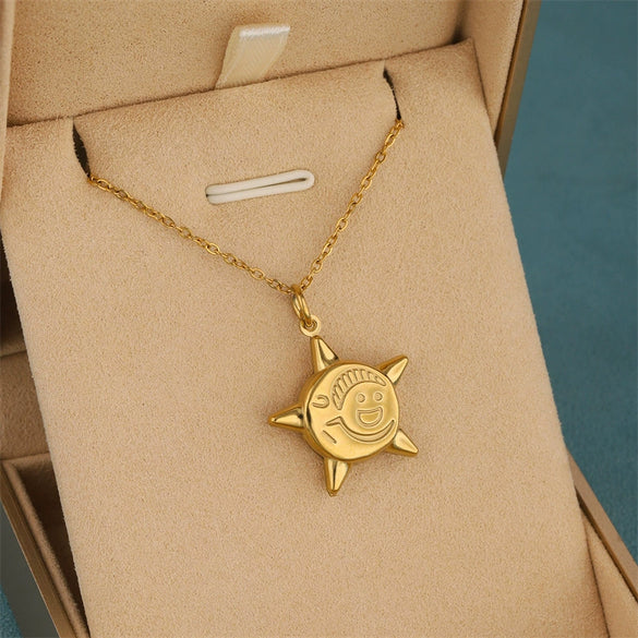 Wholesale Women's Minimalist Geometric Starfish 18K Gold Electroplated Stainless Steel Pendant Cross Chain Necklace