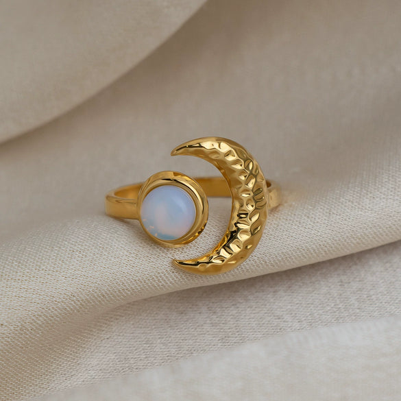 Wholesale Women's Minimalist Moon Opal Open Ring Stainless Steel 18K Gold Vacuum Plated Jewelry