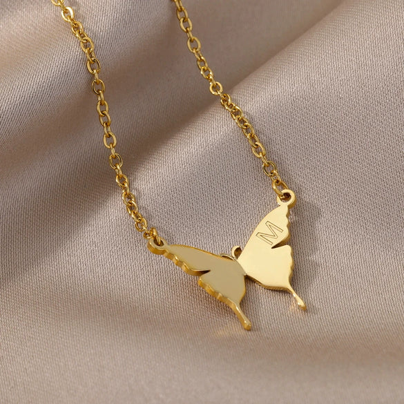 Wholesale Women's Minimalist Stainless Steel And Copper Golden Micropaved Butterfly Necklace