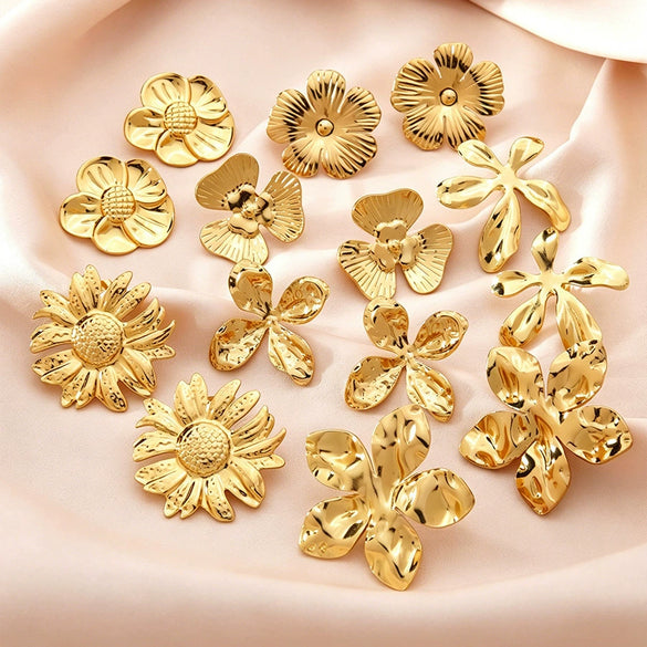 Wholesale Women's Minimalist Stainless Steel Stamped Flower Earrings