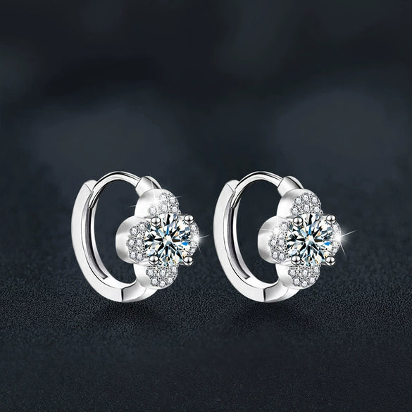 Wholesale Women's Moissanite S925 Sterling Silver Geometric Four Leaf Clover Earrings Light Luxury Fashion