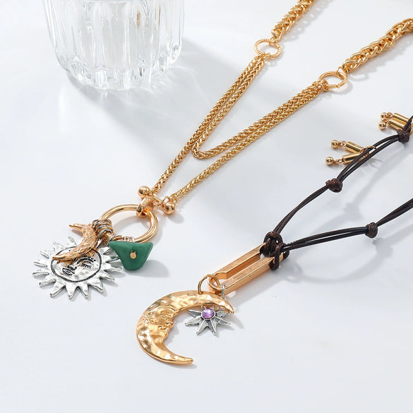 Wholesale Women's Multilayer Handwoven Necklace Pendant With Geometric Pattern Zinc Alloy And Alloy Electroplated In Old Money And Minimalist Style