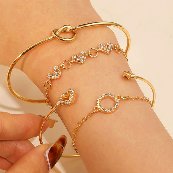 Wholesale Women's Multilayer Retro Alloy Geometric Bracelet With Electroplating