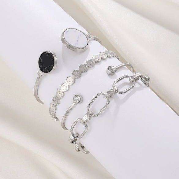 Wholesale Women's Multilayer Retro Alloy Geometric Bracelet With Electroplating