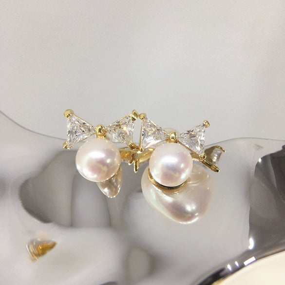 Wholesale Women's Natural Freshwater Pearl And Zircon Bow Earrings Oblate Shape