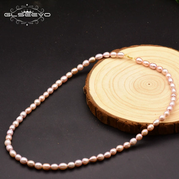 Wholesale Women's Natural Freshwater Pearl Necklace With Baroque Pearl Pendant And Snake Bone Chain Retro Geometric Style Heart Pattern Electroplated