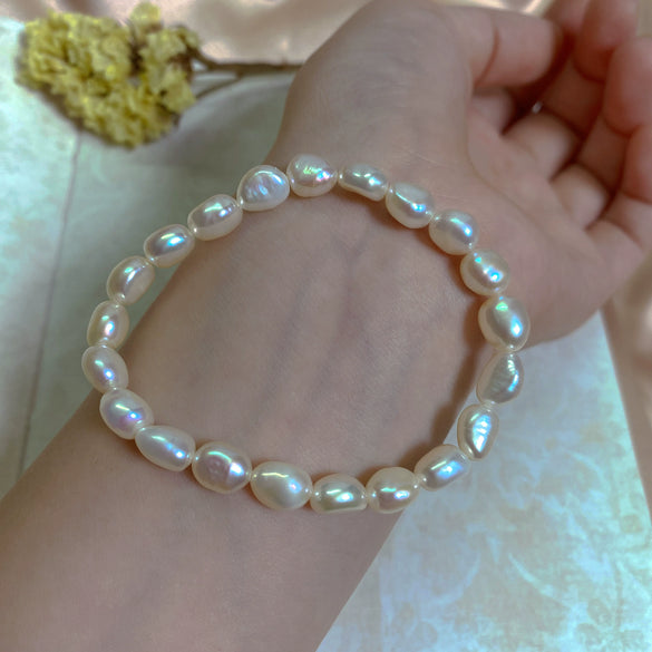 Wholesale Women's Natural Freshwater Pearl Stretch Bracelet With Elastic Cord Nearly Round Shape Simple Style