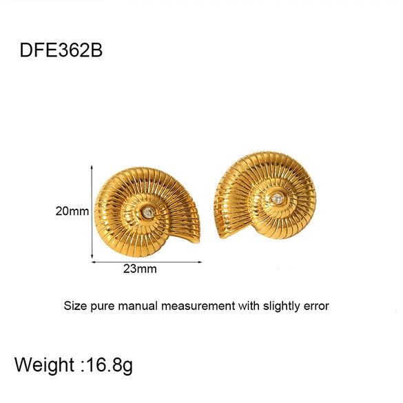 Wholesale Women's Natural Geometric Conch Earrings And Necklace Stainless Steel And Titanium Steel 18K Gold Plated Jewelry