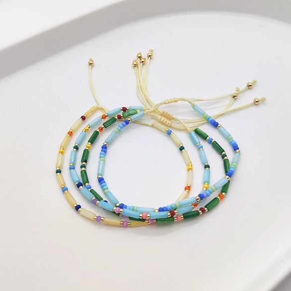 Wholesale Women's Natural Glass And Glaze Cylindrical Bead Handwoven Bracelet With Geometric Pattern