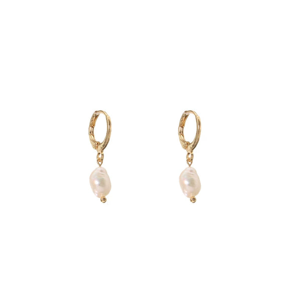 Wholesale Women's Natural Pearl Flat Round Geometric Handmade Earrings