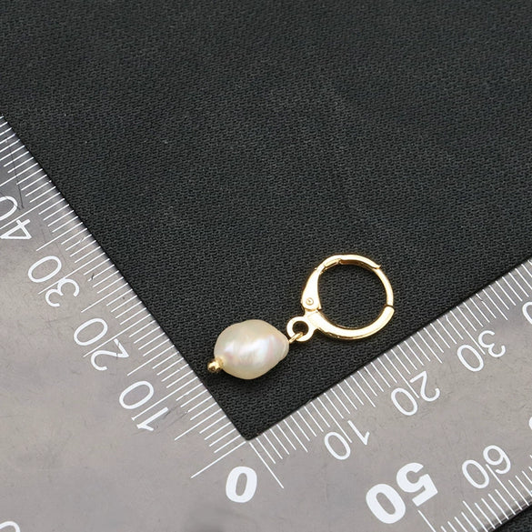Wholesale Women's Natural Pearl Flat Round Geometric Handmade Earrings