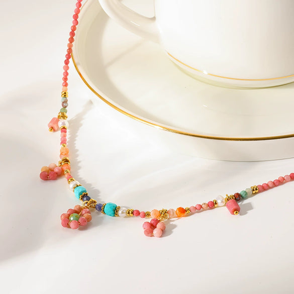 Wholesale Women's Natural Stone And Stainless Steel Flowershaped Pendant Beaded Necklace With Pvd Furnace Vacuum Real Gold Plating