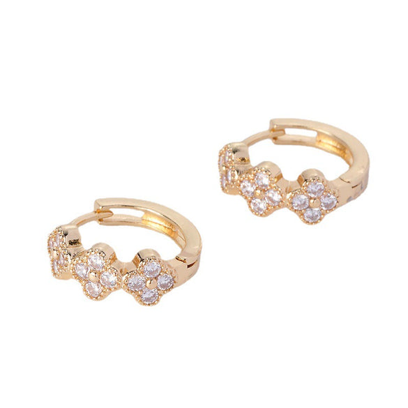 Wholesale Women's Natural Style Diamondencrusted Goldplated Environmental Protection Copper Earrings