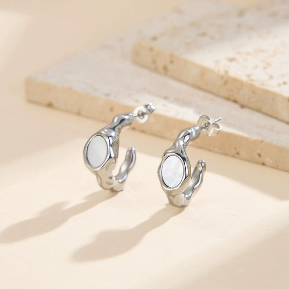 Wholesale Women's Oval And Geometric Motherofpearl And Stainless Steel Earrings With Vacuum Real Gold Plating In Pvd Furnace