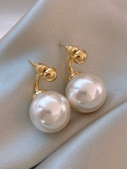 Wholesale Women's Pearl And Zircon Earrings High Sense Geometric Retro Light Luxury Electroplated
