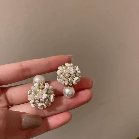 Wholesale Women's Pearl And Zircon Earrings High Sense Geometric Retro Light Luxury Electroplated