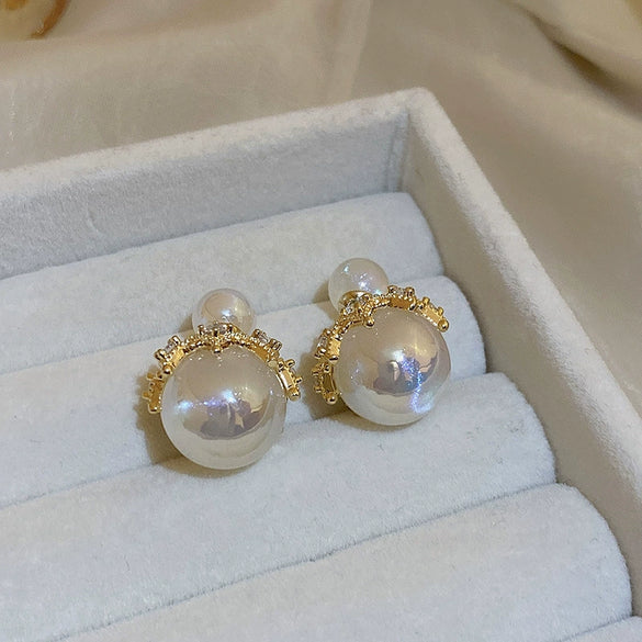 Wholesale Women's Pearl And Zircon Earrings High Sense Geometric Retro Light Luxury Electroplated