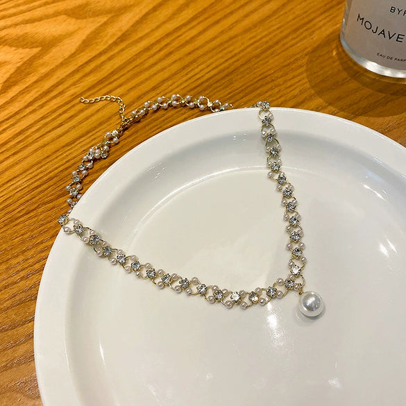 Wholesale Women's Pearl Necklace Copper Material Geometric Style Electroplating Accessories