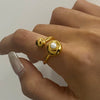 Wholesale Women's Pearl Ring In Geometric Design Made Of Stainless Steel With Electroplating Treatment