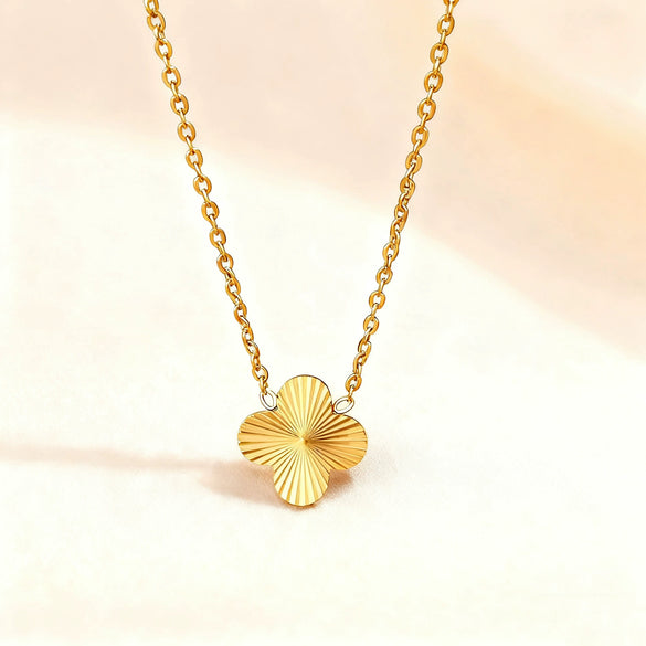 Wholesale Women's Plants And Flowers Four Leaf Clover Stainless Steel Jewelry Set Electroplated O Word Chain Necklace Bracelet Earring