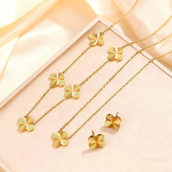 Wholesale Women's Plants And Flowers Four Leaf Clover Stainless Steel Jewelry Set Electroplated O Word Chain Necklace Bracelet Earring