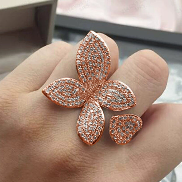 Wholesale Women's Princess Style Copper Ring Set With Diamonds Featuring Animal And Flower Patterns