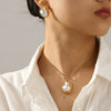Wholesale Women's Retro Baroque Geometric Stainless Steel And Pearl Jewelry Necklaces And Earrings With Electroplating
