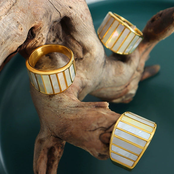 Wholesale Women's Retro Fashion 316L Stainless Steel Sea Shellfish Ring With Geometric Design And Electroplating