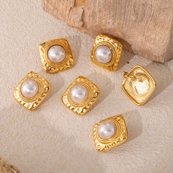 Wholesale Women's Retro French Court Style Square 316L Stainless Steel Plated 18K Gold Imitation Pearl Earrings With Geometric Design