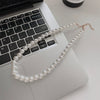 Wholesale Women's Retro French Imitation Pearl And Copper Geometric Clavicle Chain Necklace With Electroplating