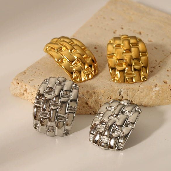 Wholesale Women's Retro Geometric Stainless Steel 18K Gold Plated Woven Hollow Earrings