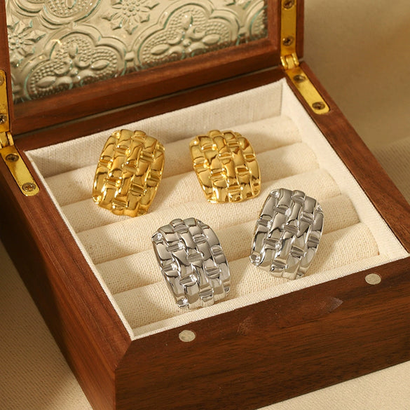 Wholesale Women's Retro Geometric Stainless Steel 18K Gold Plated Woven Hollow Earrings