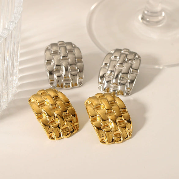 Wholesale Women's Retro Geometric Stainless Steel 18K Gold Plated Woven Hollow Earrings