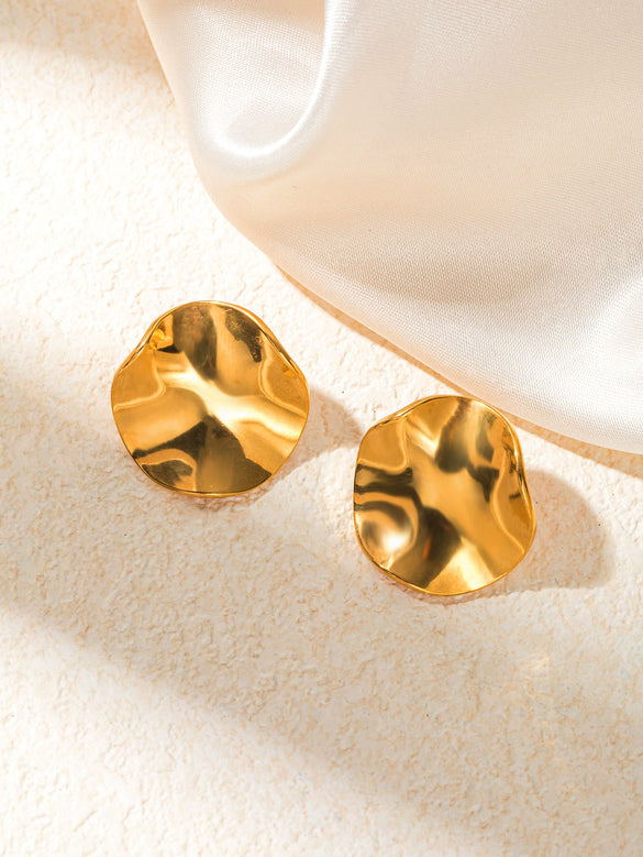Wholesale Women's Retro High Grade Temperament Titanium Steel Earrings With Geometric Pattern And Electroplating