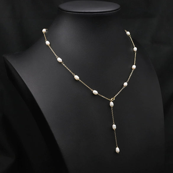 Wholesale Women's Retro Highend Freshwater Pearl Geometric Style Necklace With Electroplating And Regular Chain
