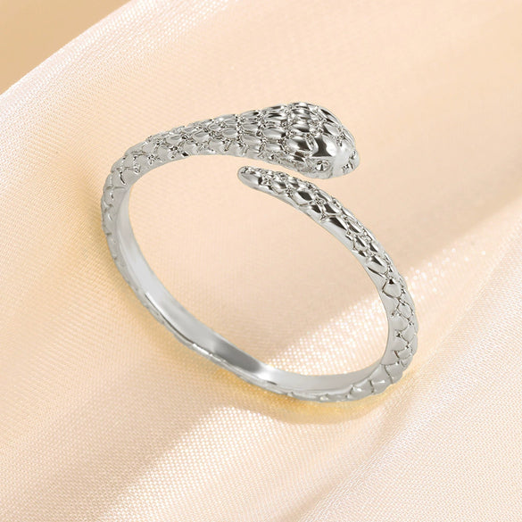 Wholesale Women's Retro Hip Hop Snake Ring Copper Electroplated