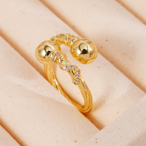 Wholesale Women's Retro Light Luxury Geometric Copper Pearl Butterfly Ring Inlaid With Zircon And Electroplated