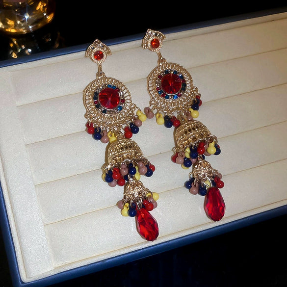 Wholesale Women's Retro Metal Geometric Tassel Earrings With Electroplating Design