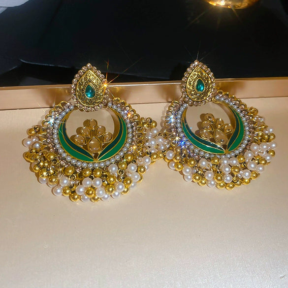 Wholesale Women's Retro Metal Geometric Tassel Earrings With Electroplating Design