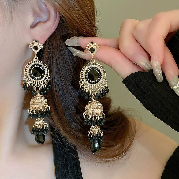 Wholesale Women's Retro Metal Geometric Tassel Earrings With Electroplating Design