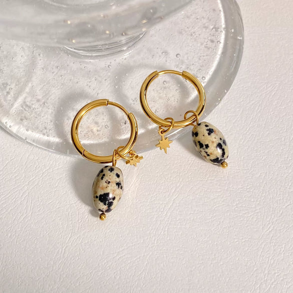 Wholesale Women's Retro Natural Stone Oval Pendant Gold Plated Stainless Steel Geometric Earrings With Electroplating
