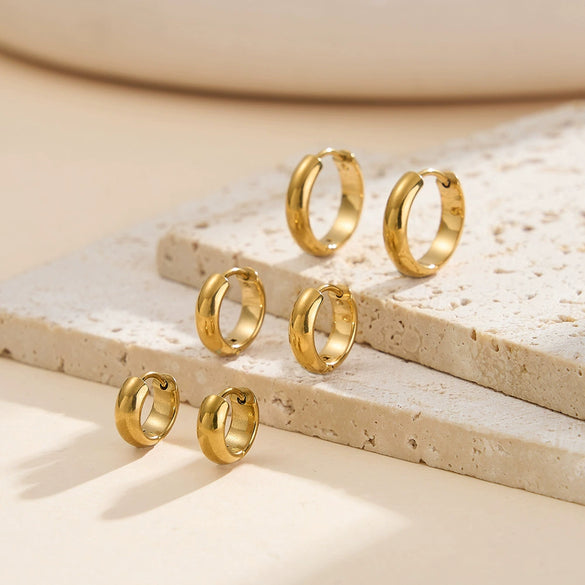 Wholesale Women's Retro Original Design Geometric Ushaped Titanium Steel And Stainless Steel Gold Plated Earrings