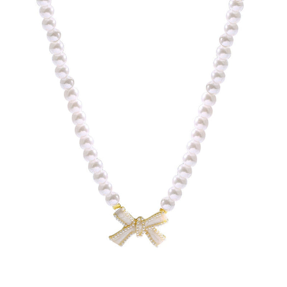 Wholesale Women's Retro Pearl Clavicle Chain Necklace Copper Geometric Heart Bow Electroplated