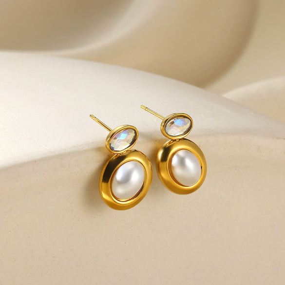 Wholesale Women's Retro Stainless Steel Imitation Pearl Heart Flower Bow Geometric Earrings With Electroplating